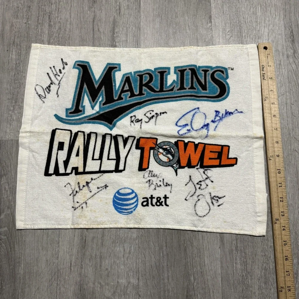 Vintage Florida Marlins Rally Towel White MLB Baseball AT&T Signed Autograph